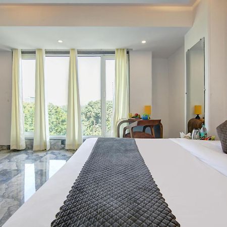 Hotel The Emporio Grand Near Vaishali Metro Station Ghaziabad Dış mekan fotoğraf