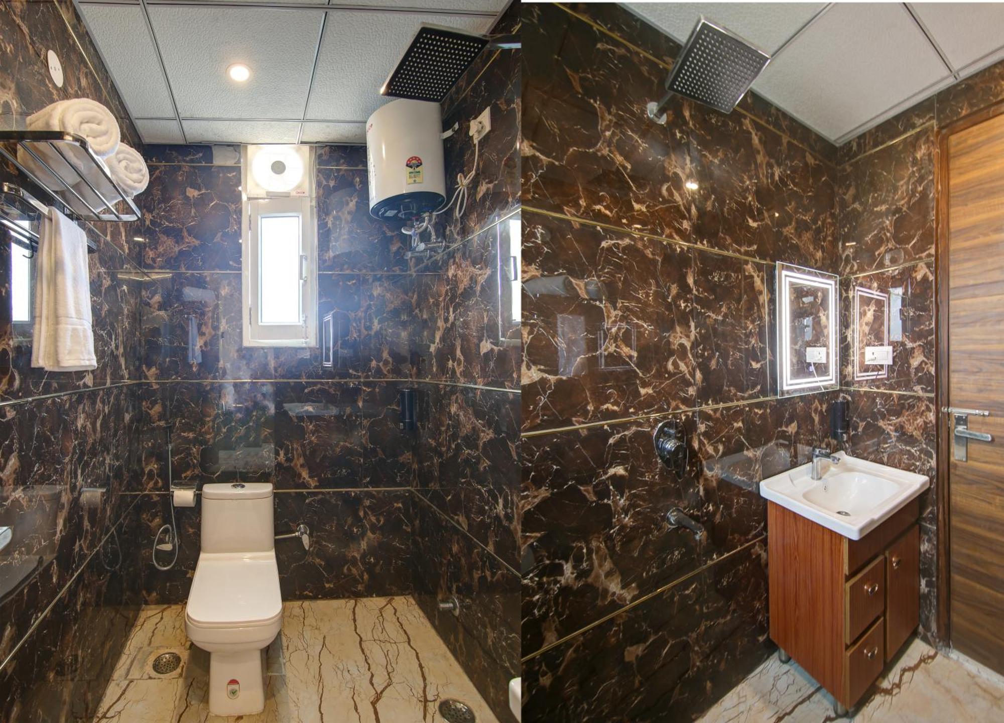 Hotel The Emporio Grand Near Vaishali Metro Station Ghaziabad Dış mekan fotoğraf